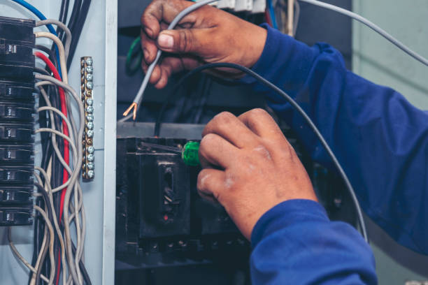 Best Circuit Breaker Repair  in Ruidoso, NM